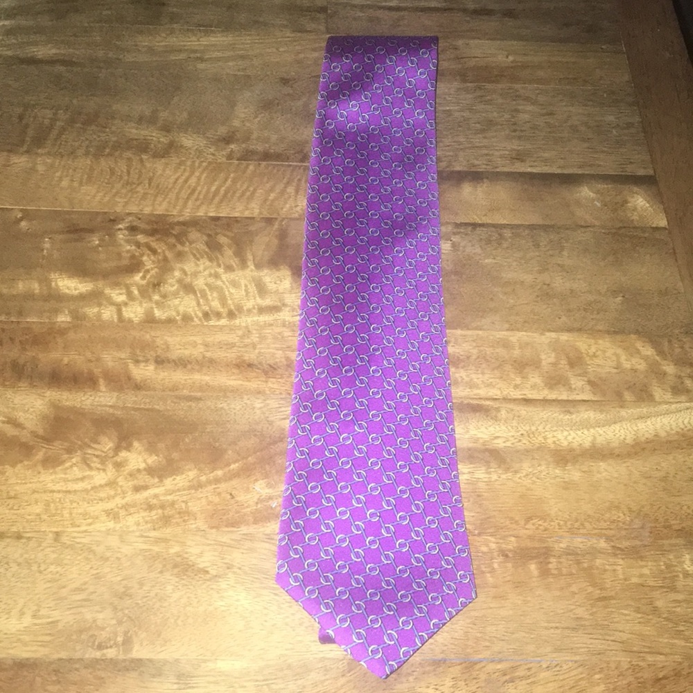 Brook's brothers tie NBW